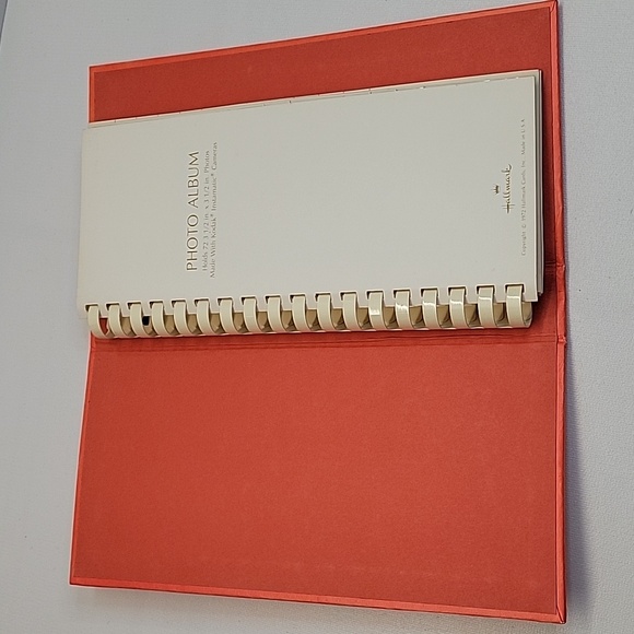 VTG 1972 Hallmark Photo Album 72 3.5” X 3.5” And 1979 Hallmark Address Book - Picture 5 of 16